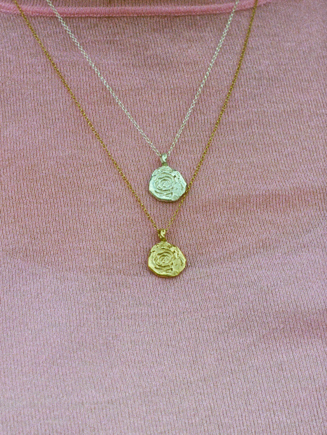 Joyas minimalistas: por qué siempre vuelven