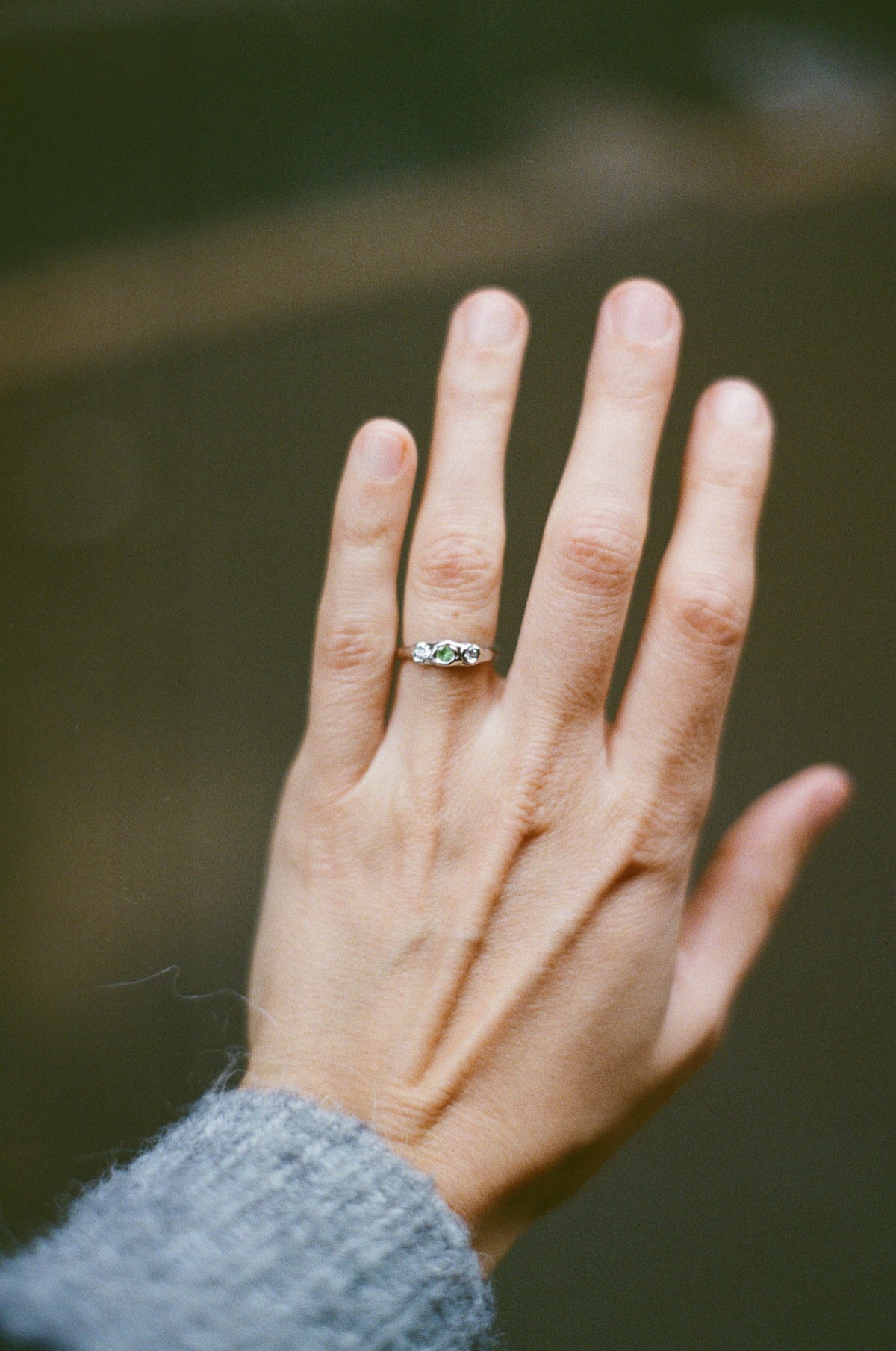 Anillo de compromiso hecho a mano en nuestro taller de Valencia