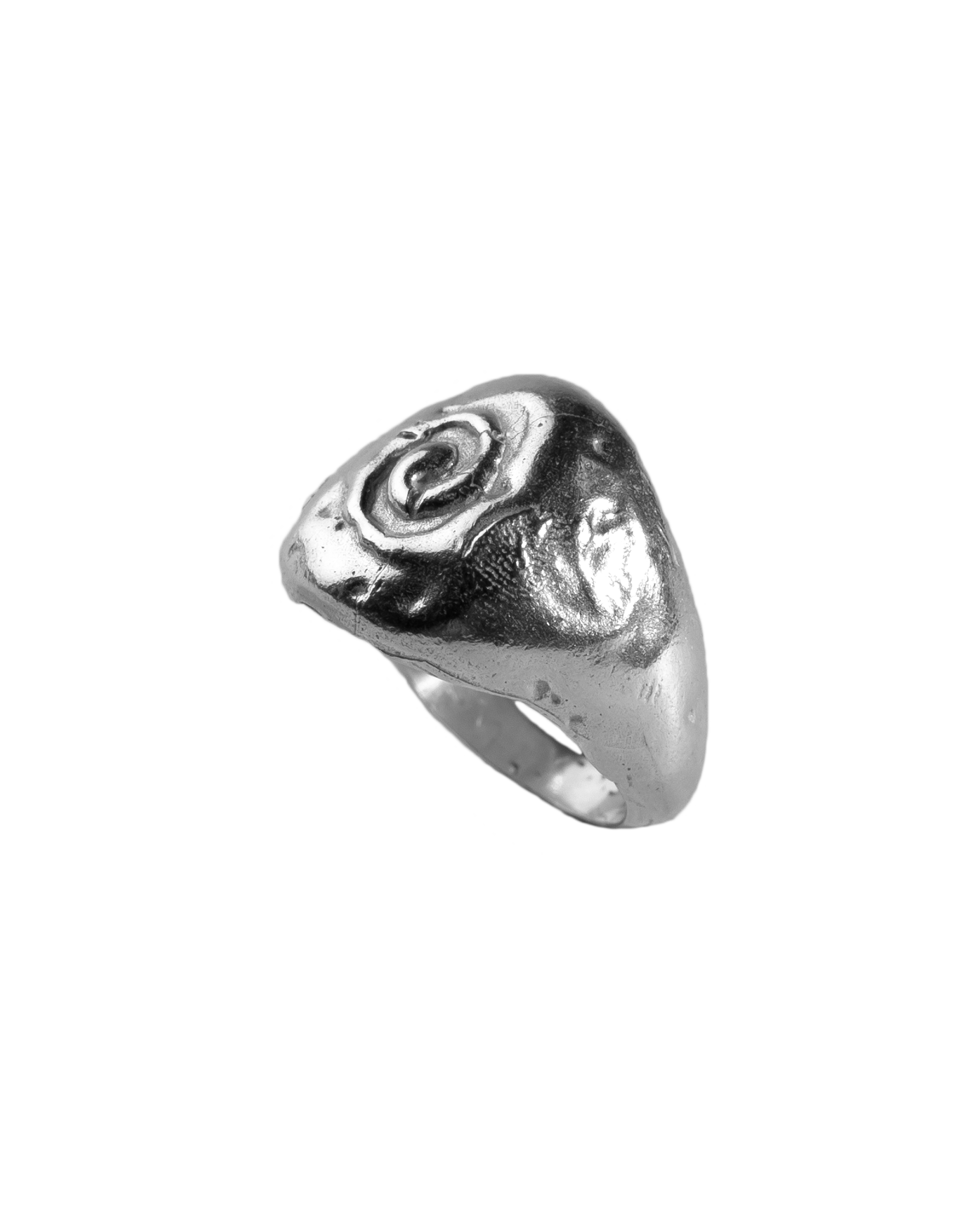 Anillo Claror en plata de ley, hecho a mano en València
