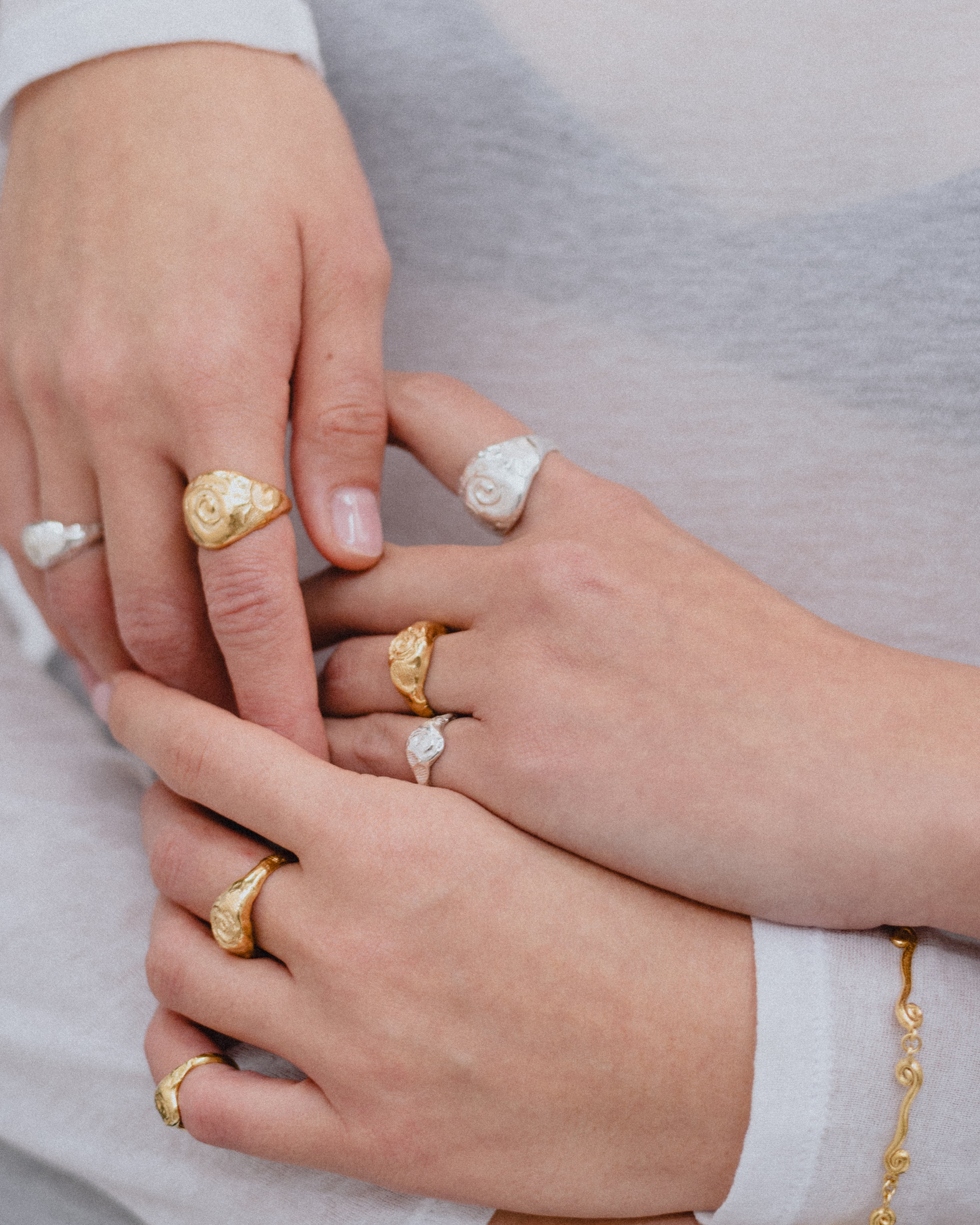 Anillos en plata de ley, hechos a mano en València

