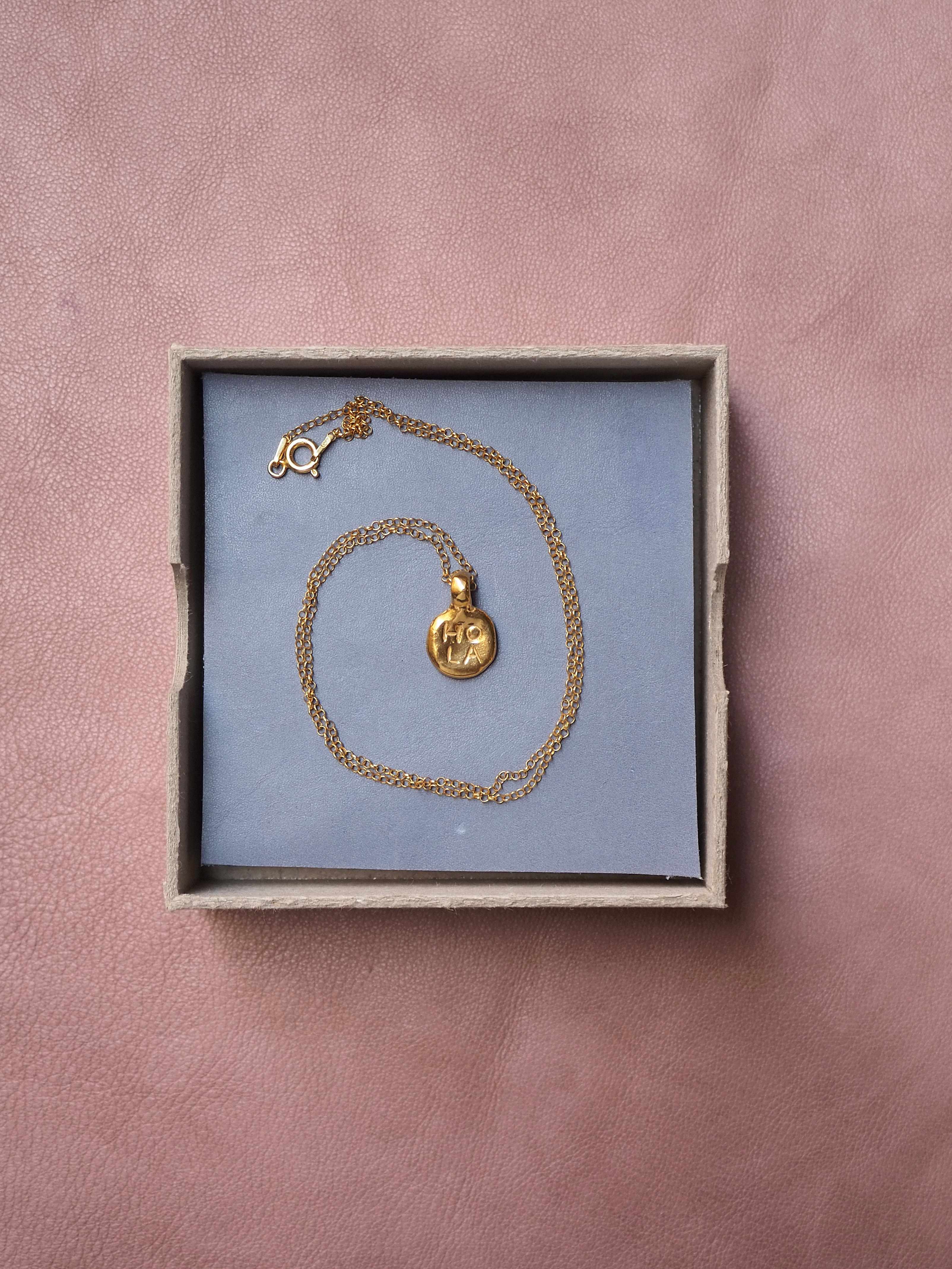 HOLA gold-plated